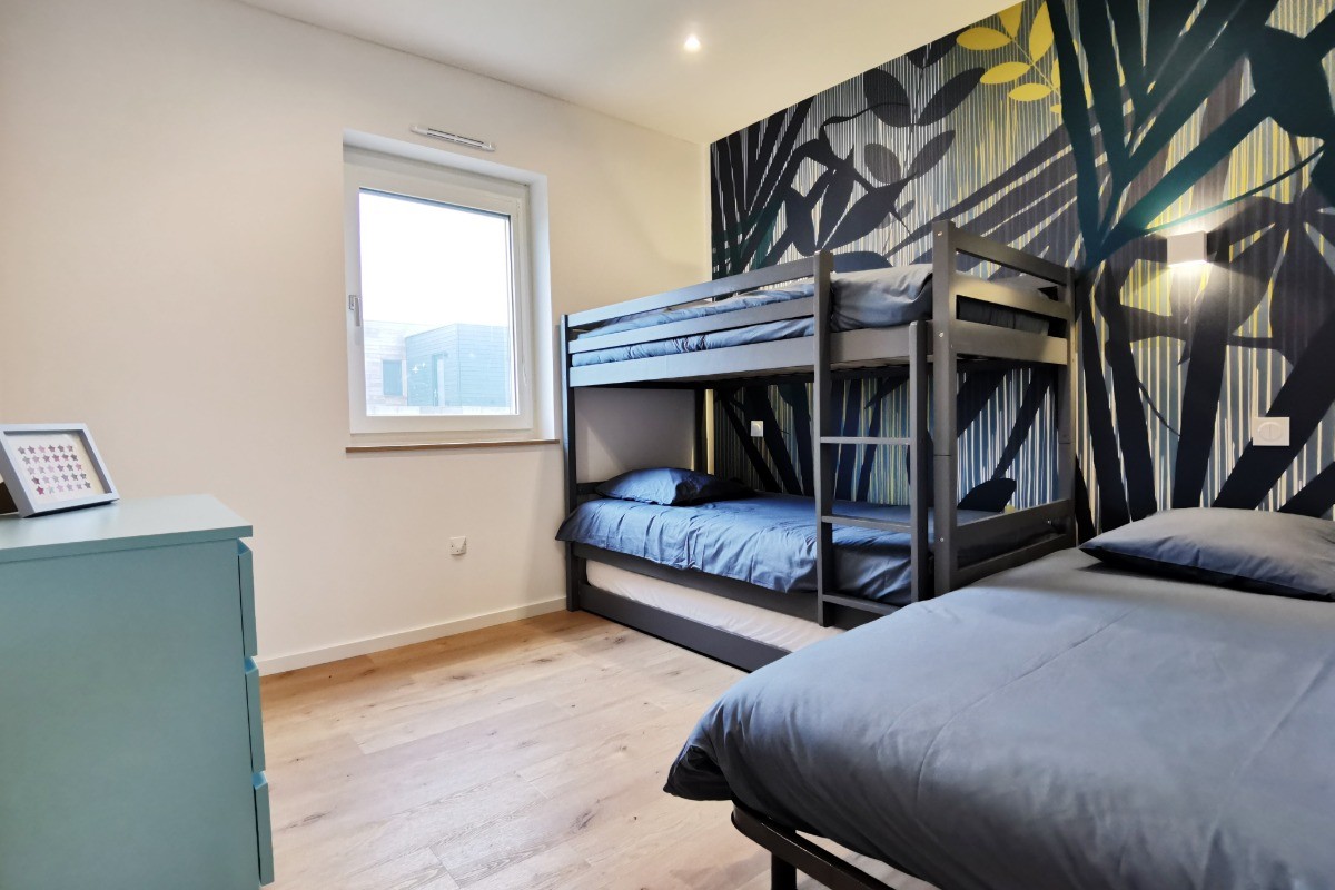 Chambre 3 avec 1 lit superposé 2 places et 1 lit d'appoint 1 personne