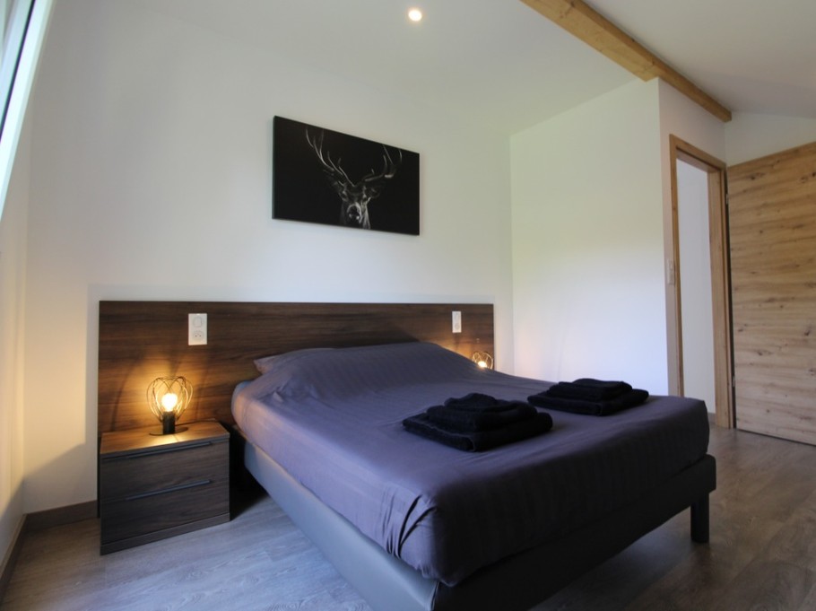 Chambre n°1, étage : 1 lit 140x190 - Domaine de l'étang à Ban-sur-Meurthe-Clefcy Vosges