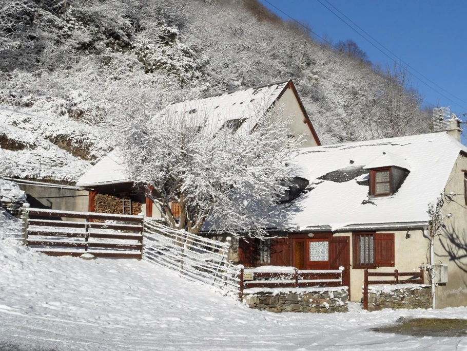 Gîte sous la neige