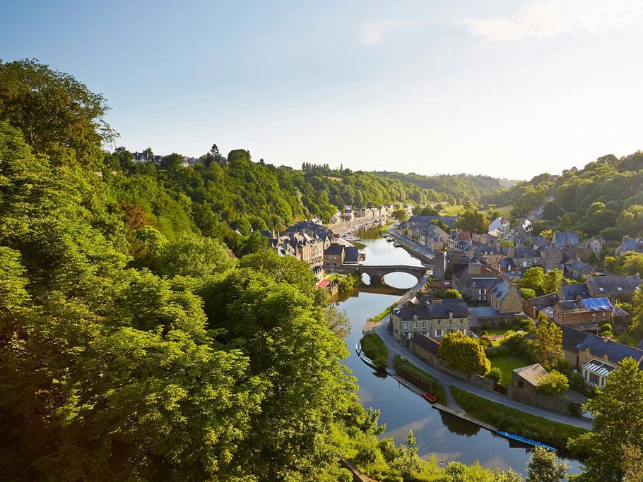 Via location de vacances , Clévacances  Dinan