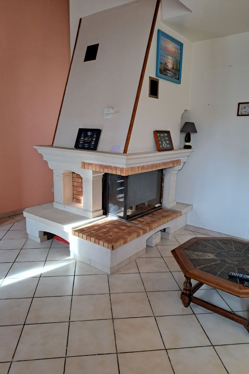 Maison familiale pour 6 personnes, avec jardin clos et garage, proche de la plage à pieds, St Denis d'Oléron, ile d'Oléron, en Charente maritime