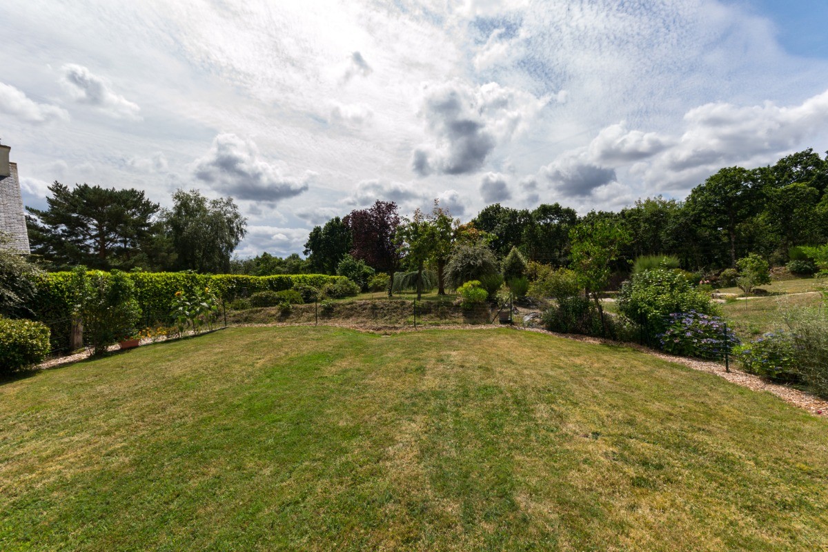 vue dégagée sur le parc