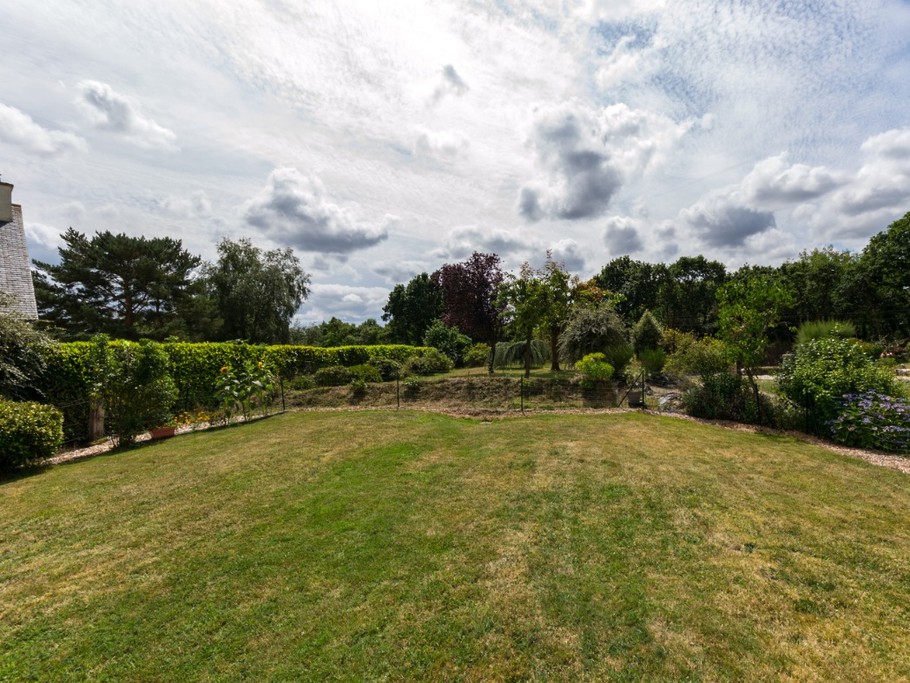 vue dégagée sur le parc