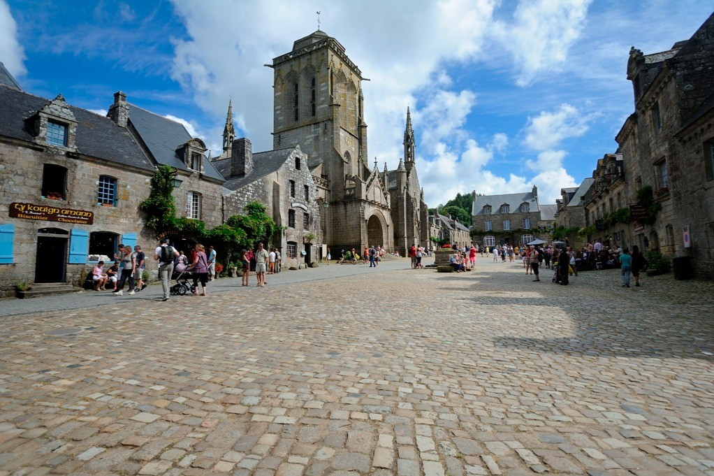 Locronan