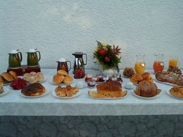 PETIT DEJEUNER EXTERIEUR