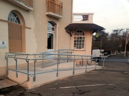 Rampe d'accès PMR