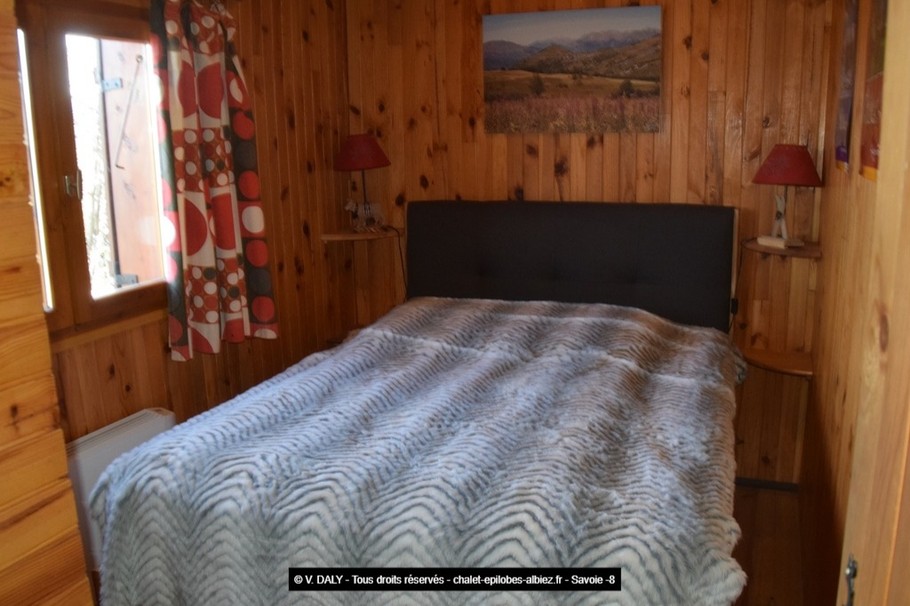 Chalet Les EPILOBES - CHAMBRE rez de chaussée - Savoie - Location vacances 8pers - albiez-montrond
