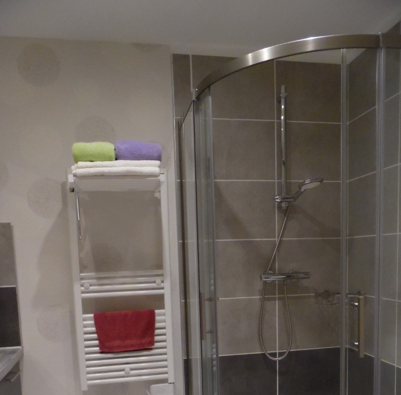 Douche spacieuse