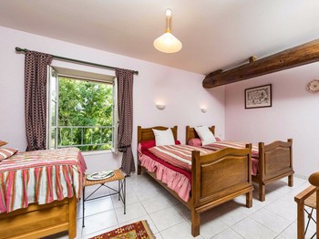 Chambre avec 3 lits - Bienvenue au Pays de Jeanne