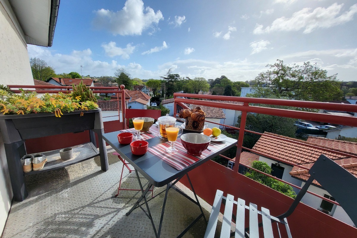 petit déjeuner en terrasse