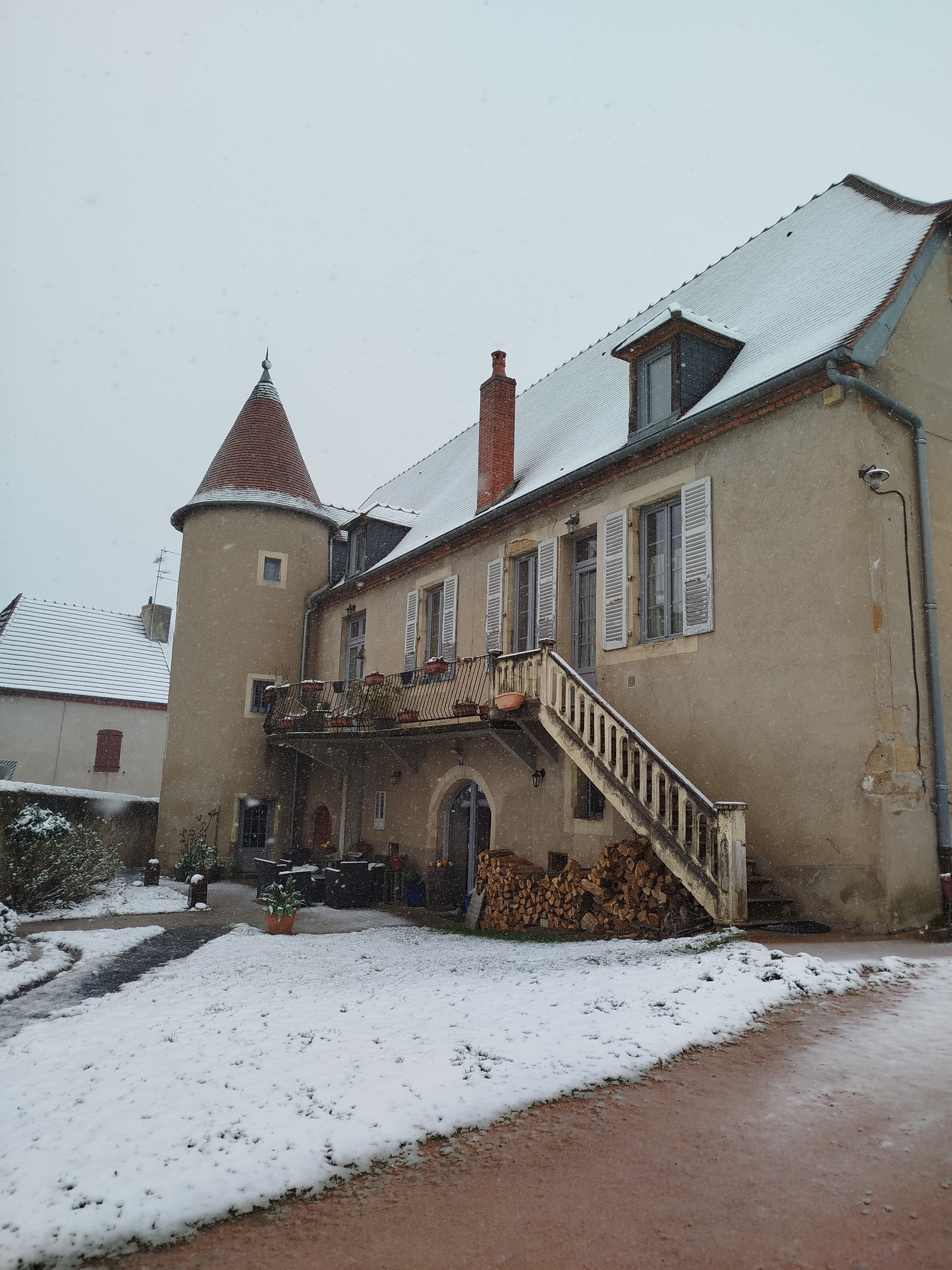Château Besson in the snow
