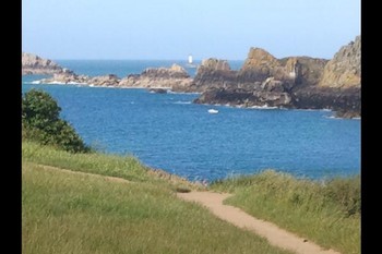 Magnifique panorama du G.R.34 à la Pointe Du Grouin.