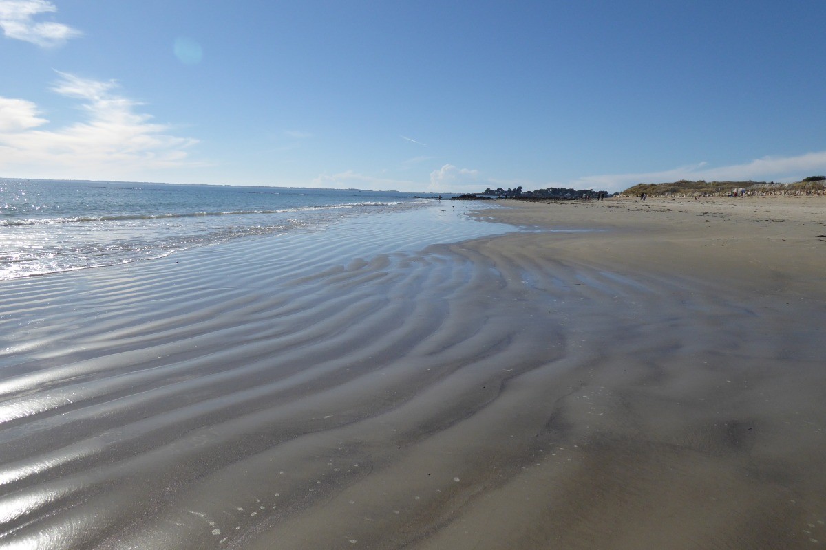 la plage de Kervillen, au bout de notre rue