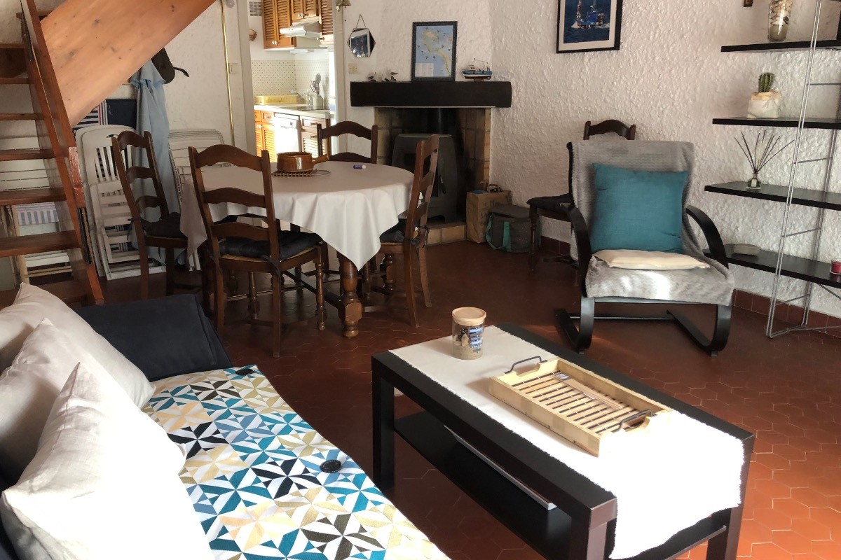 Salle de séjour rez de chaussée.