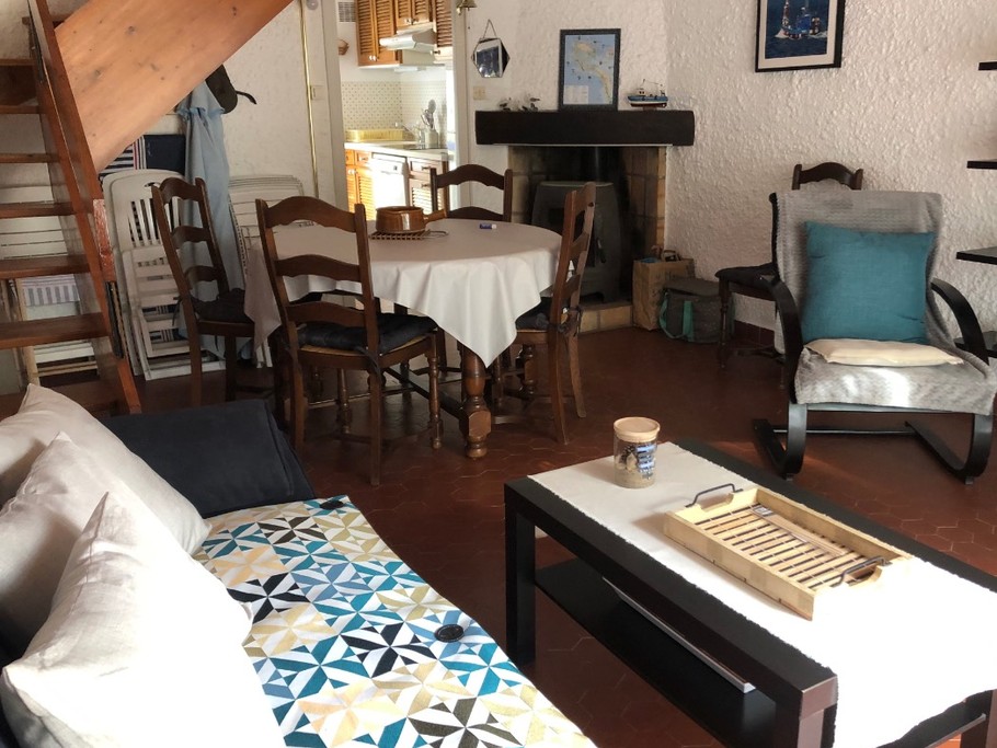 Salle de séjour rez de chaussée.