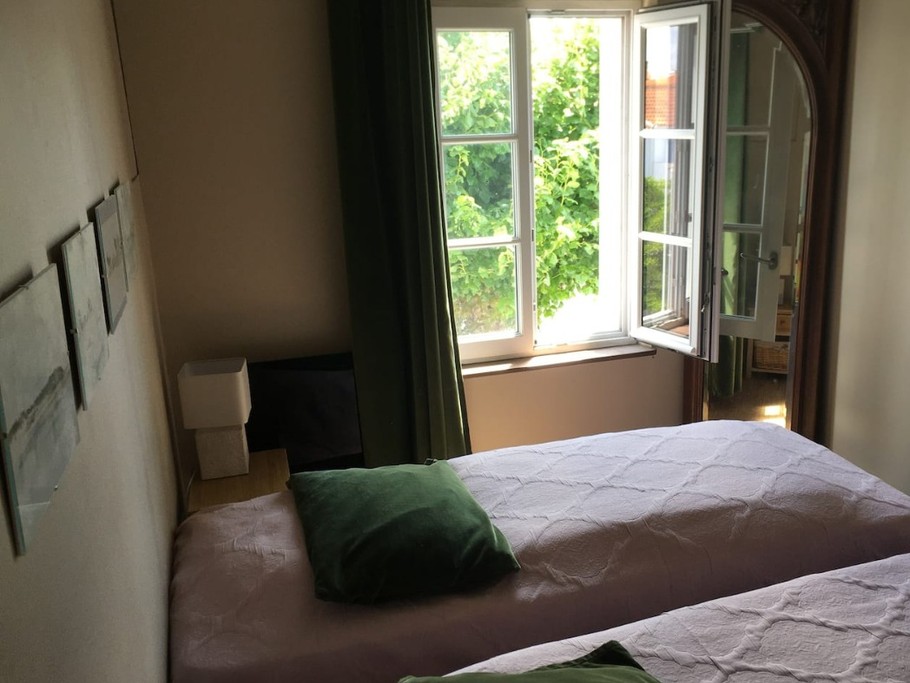 2ème chambre à l'étage avec deux lits simples ou couplés - La maison 6 couchages et +