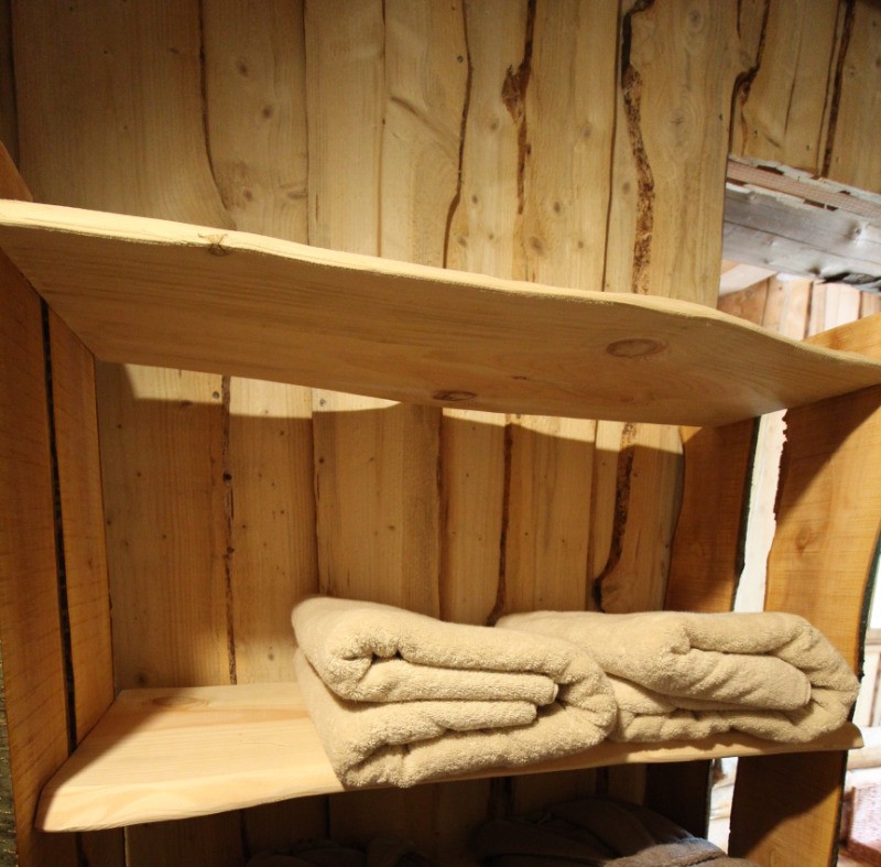 Fuste du Trappeur, Grand lit double - Les Cabanes du Lac de Pierre Percée