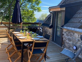 Terrasse avec superbe vue sur les volcans