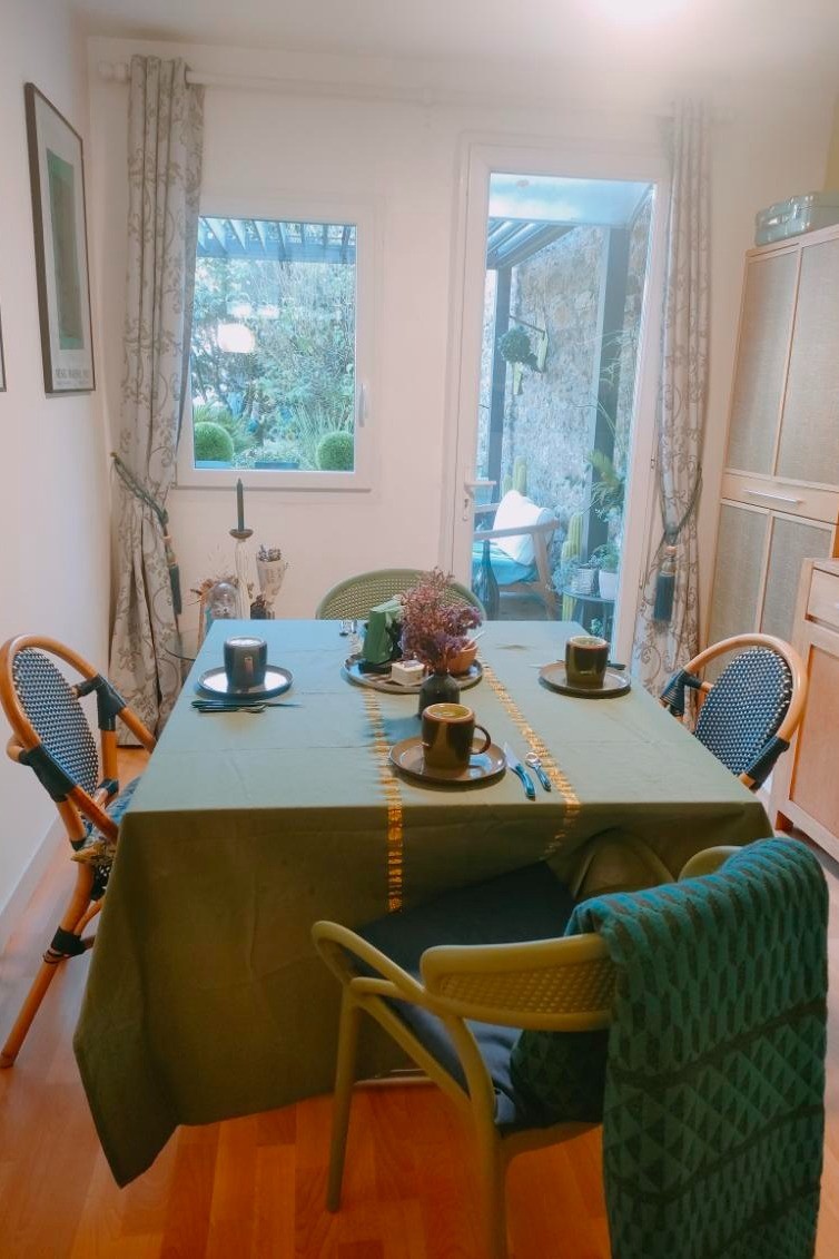 Salle privative des petits dejeuners et autres repas