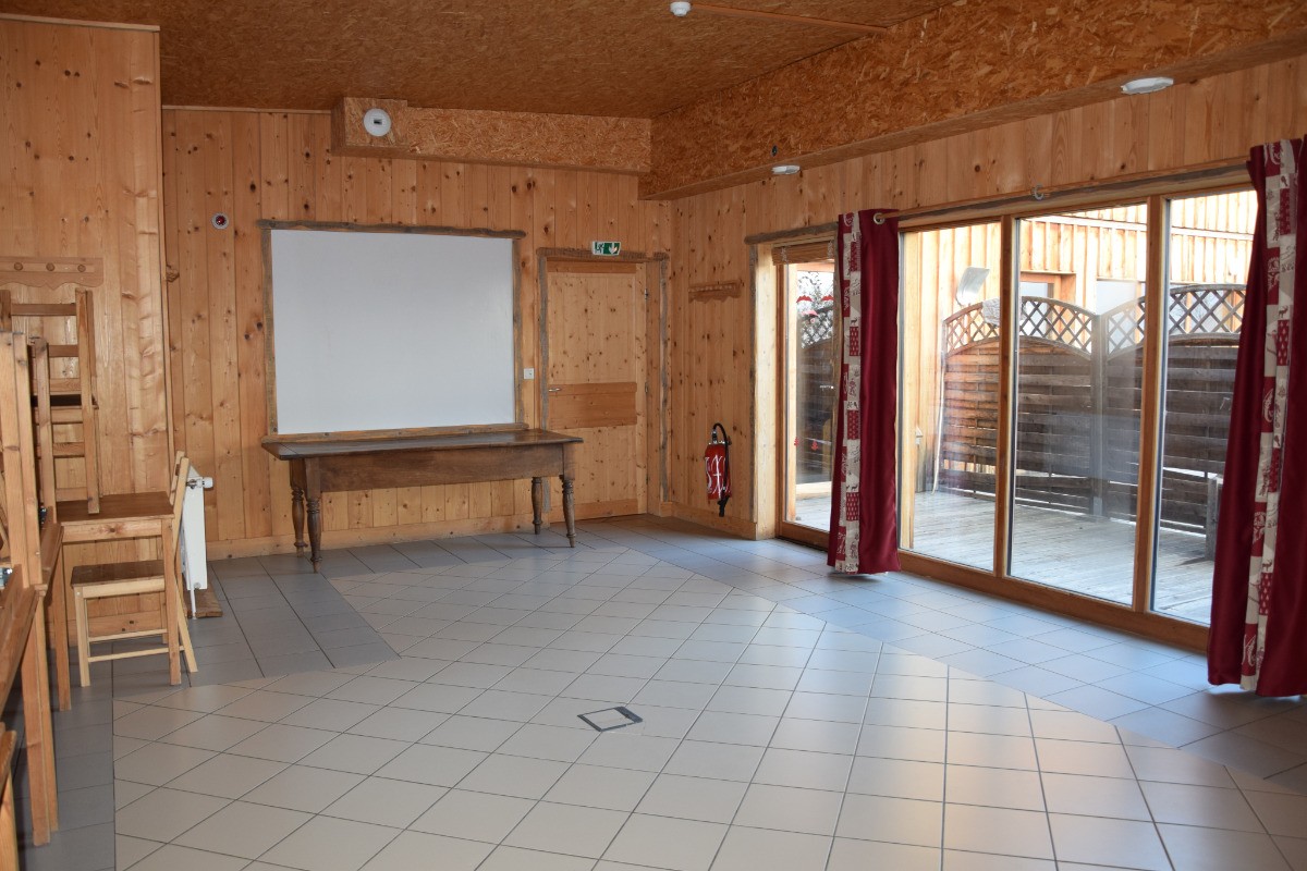 Evasion au Naturel - Balcon de Marcieu -  salle d'activité attenante au gite de groupe et pouvant être loué en complément -  col de Marcieu en Chartreuse