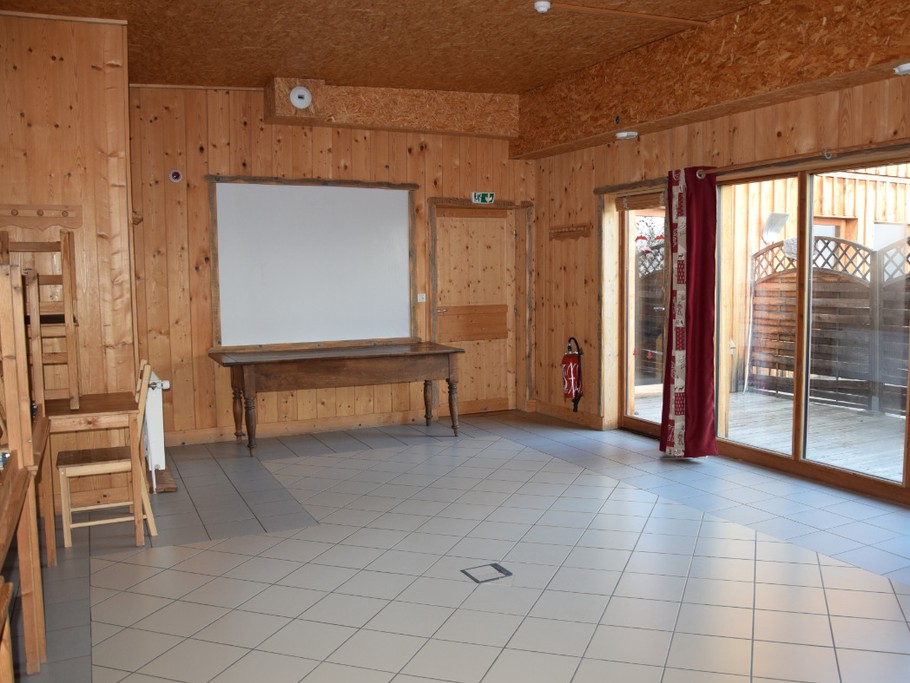 Evasion au Naturel - Balcon de Marcieu -  salle d'activité attenante au gite de groupe et pouvant être loué en complément -  col de Marcieu en Chartreuse