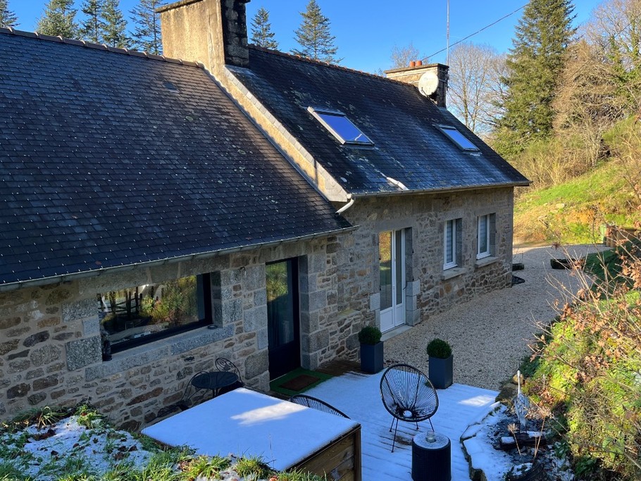 STUDIO COCOON et SPACIEUX POUR 2 PERSONNES - PLAINTEL - ST BRIEUC - COTES D'ARMOR - BRETAGNE