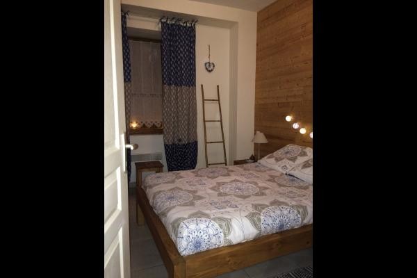 chambre 1 (lit en 140)