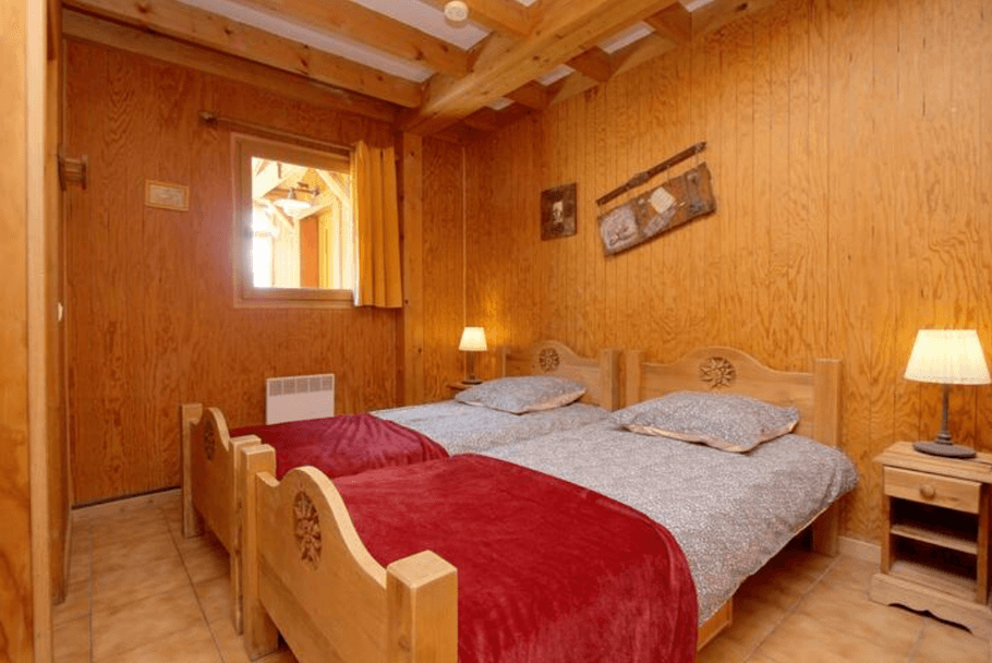 Chambre avec lits jumeaux
