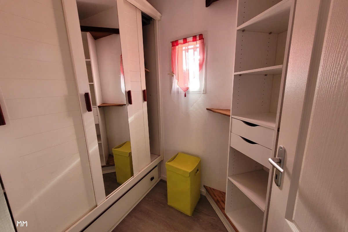 Dressing chambre tour.