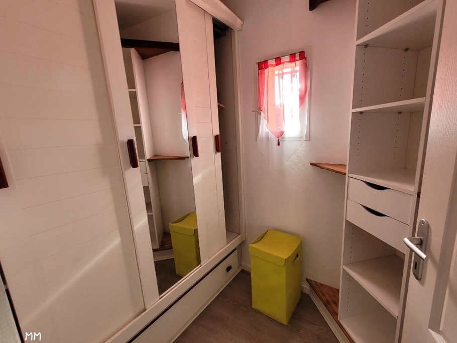 Dressing chambre tour.