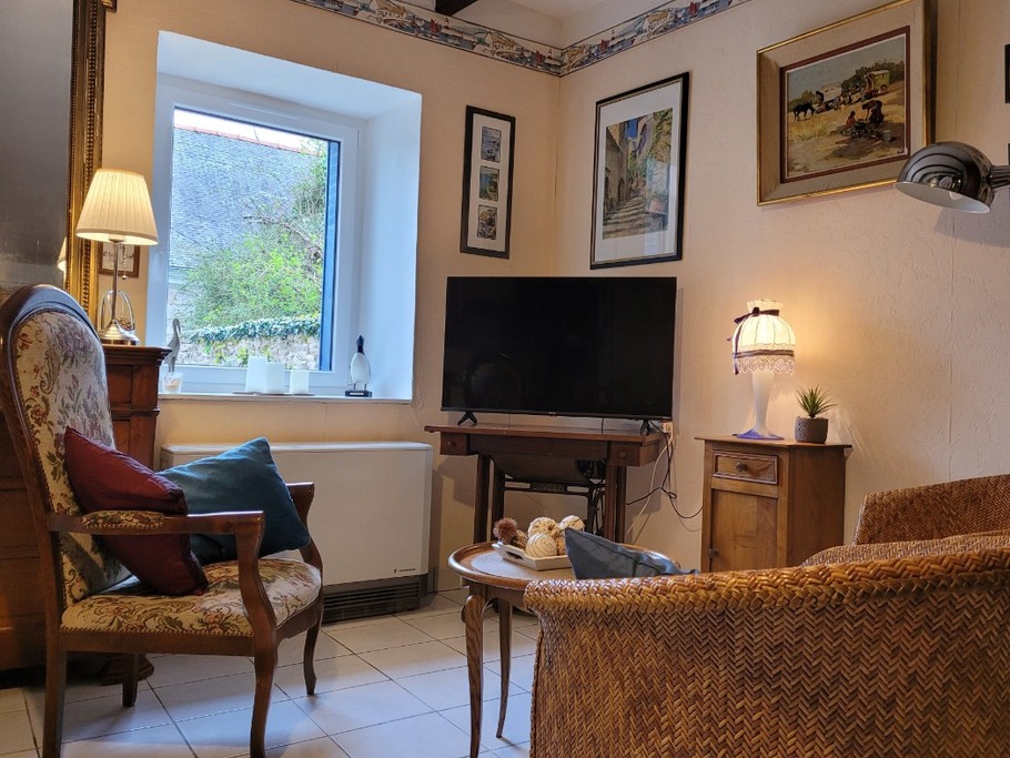 Clévacances, Petite maison de vacances de caractère, Paimpol, pièce de vie RDC
