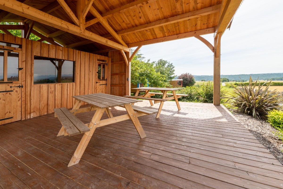 Domaine de la Cambre, camping à la ferme, gîte avec piscine, roulotte, logement insolite, déconnexion, vacance nature, Duffort, Gers, Occitanie, tourisme vert