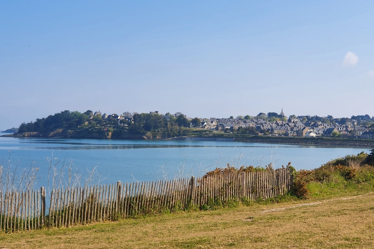 Vue de Saint Jacut, côté Ouest