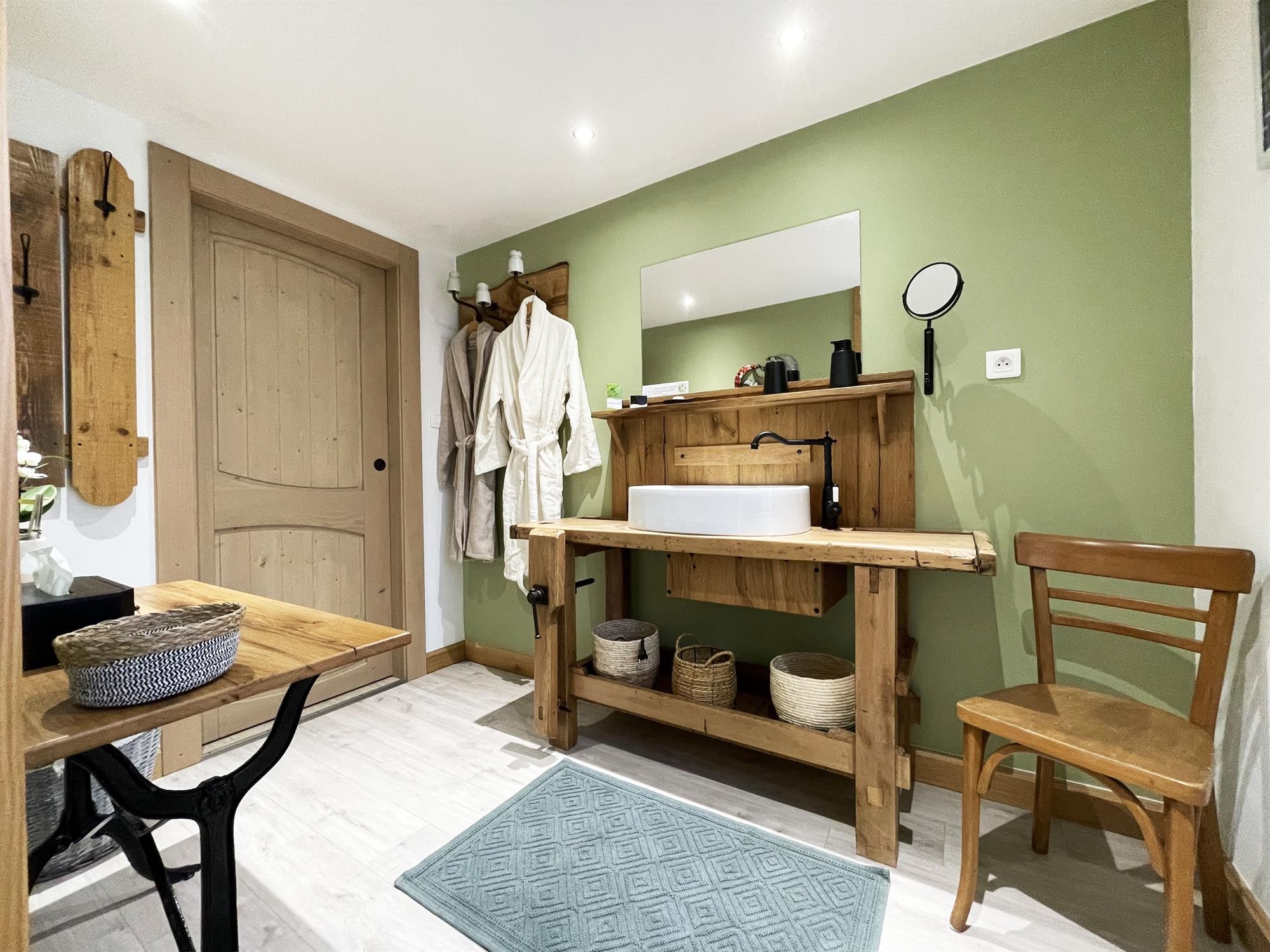 Salle d'eau - Ch’tite Vosgienne - Gîte 4 étoiles, dans les Vosges à Vecoux