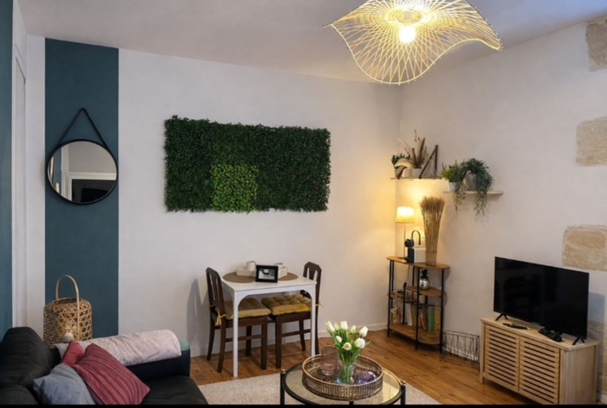 Gite Sauternes of 30 m² with Spa for 2 people in the middle of the vineyards, Le Mas réolais in Gironde