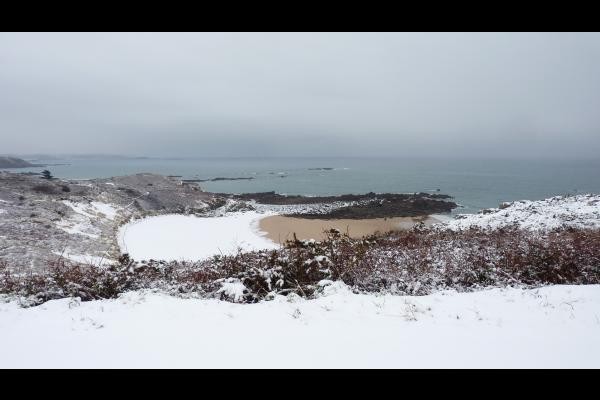 La plage sous la neige Fréhel