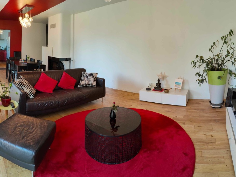 Maison Saint Priest eurexpo saint exupery location saisonnière courte et moyenne durée famille