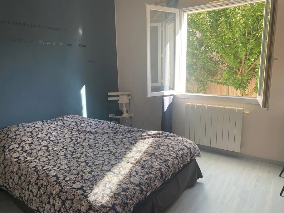 Second bedroom with a 140 bed