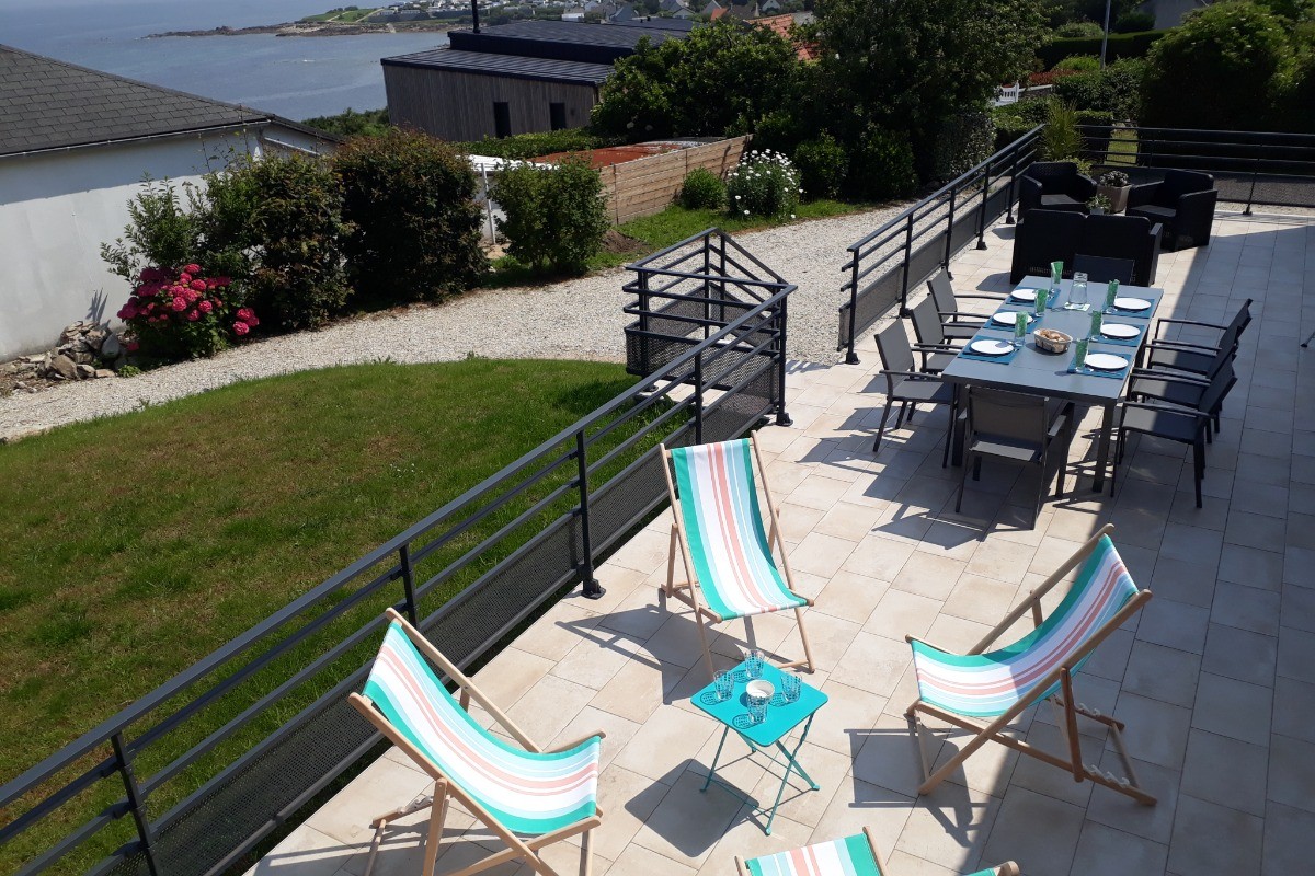 Terrasse côté mer