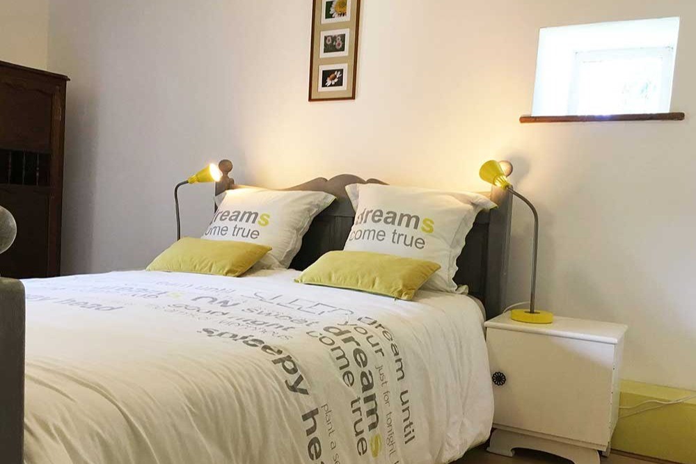 Bedroom with double bed