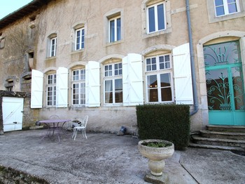 Maison d’Hôtes de Charme du XVIIIᵉ siècle, à Maizières