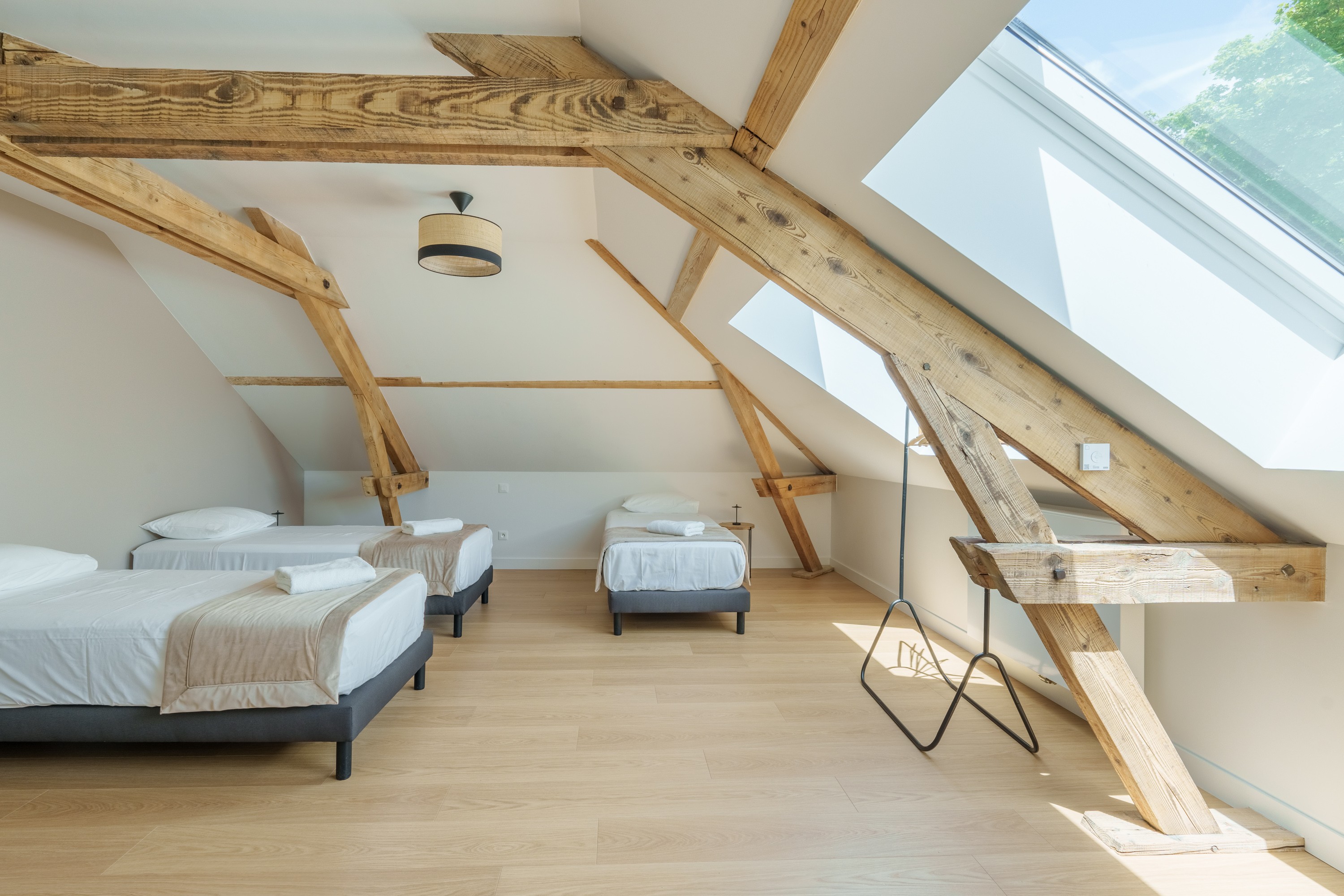 Chambre familiale taupe à l'étage