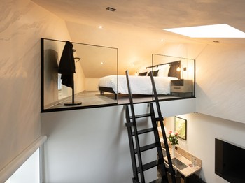 Mezzanine - Studios Belross Le Saphir