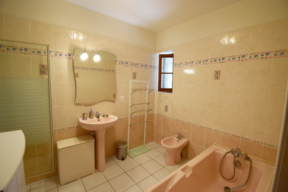 Photo n° 16 de la location