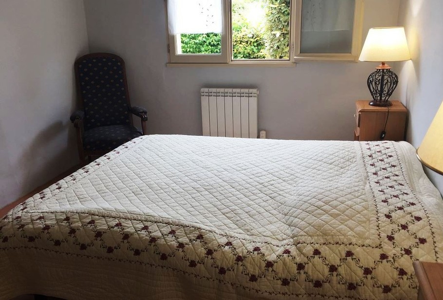Gîte rural 5 personnes avec piscine commune