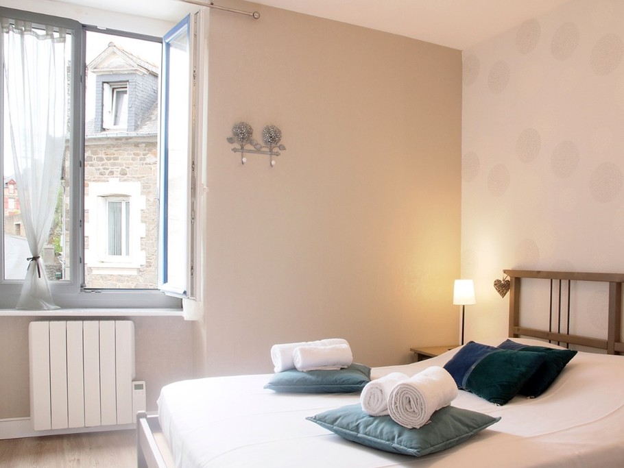 Chambre double lit 140 X 190