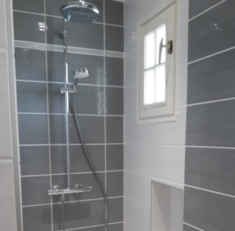 Salle d'eau rez-de-chaussée