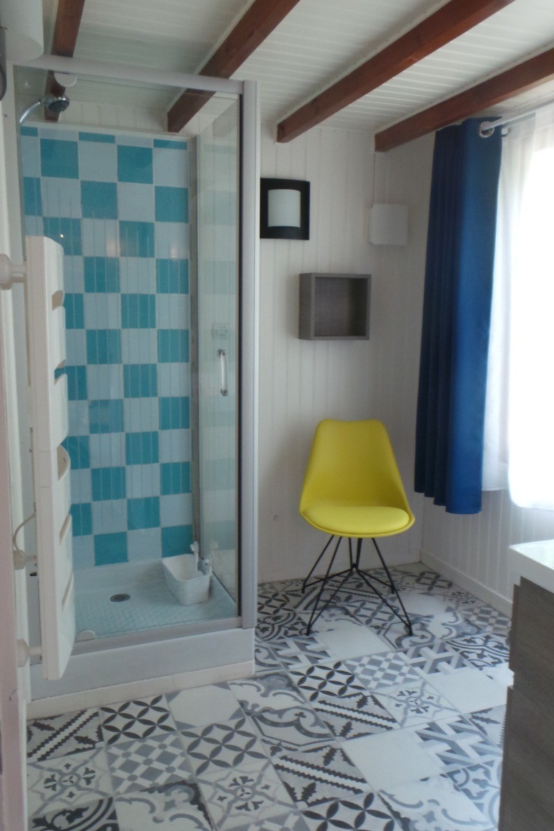 la salle de douche