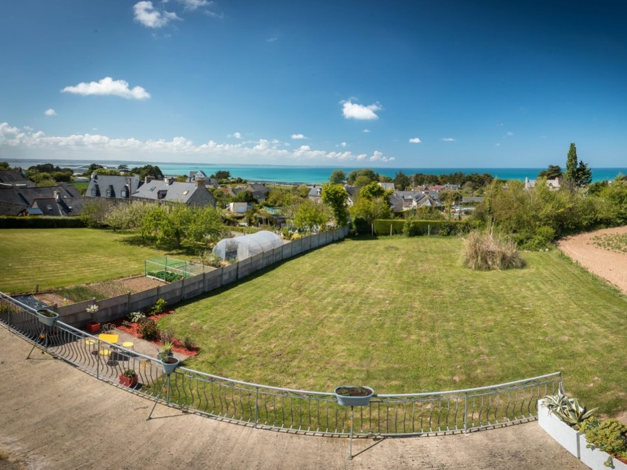 vue de la terrasse sur le jardin