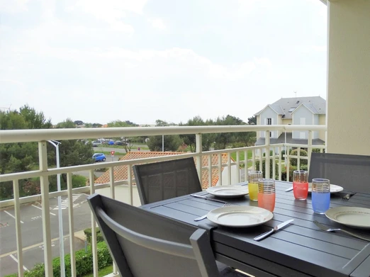 Balcony with garden furniture